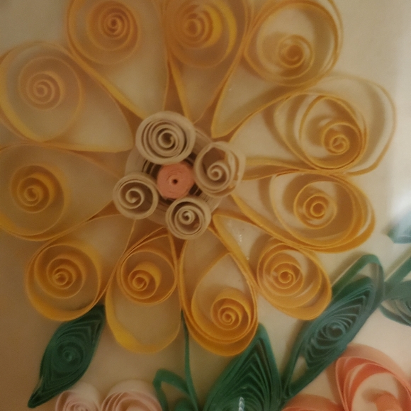 Vintage Handmade Paper Flowers 70s Retro Wall Art - Picture 4 of 14